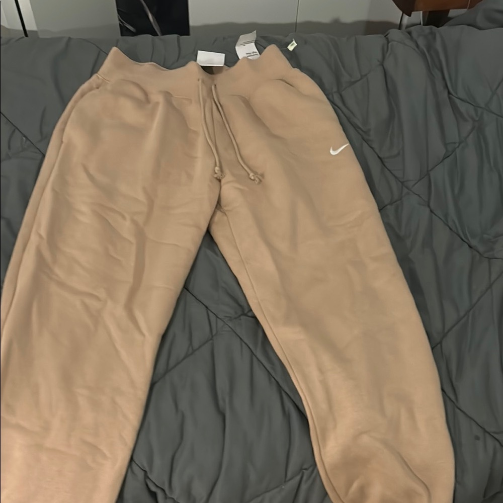 Nike Beige Sweatpants